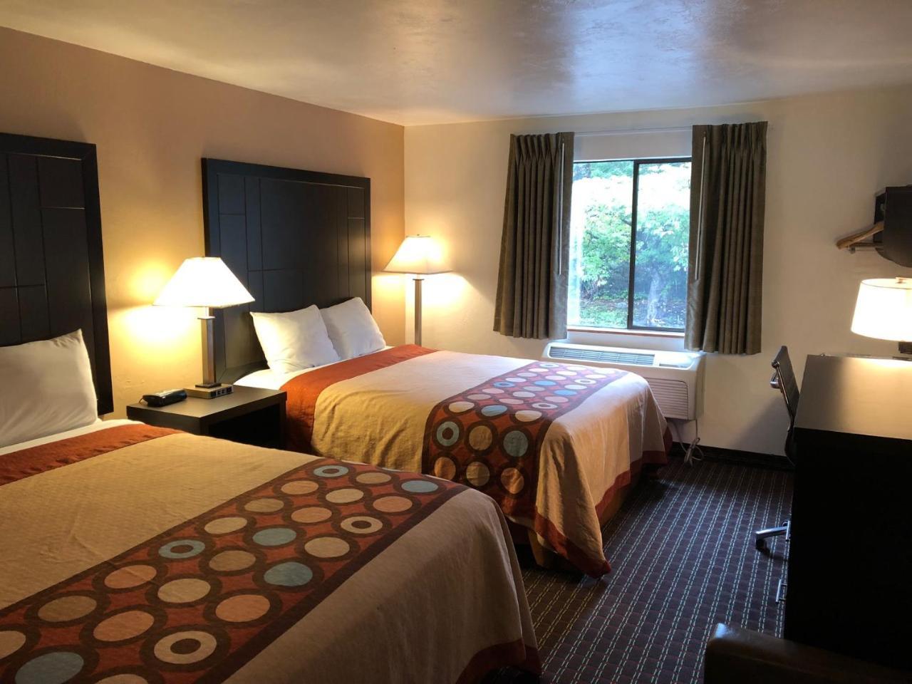 Super 8 By Wyndham Lacey Olympia Area Exteriér fotografie